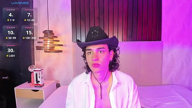 Fran Smiths online show from March 20, 2026, 8:21 pm