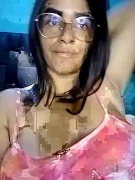 Snapshot of Araanza05 chatting on February 2, 2026, 1:59 am Araanza05 online show from February 2, 2026, 1:59 am