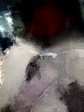 Snapshot of Kmali5465 chatting on March 5, 2026, 8:05 pm Kmali5465 online show from March 5, 2026, 8:05 pm