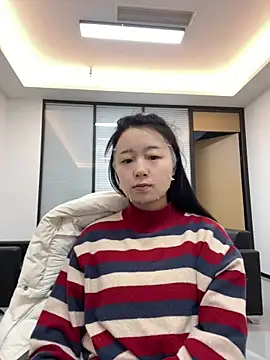 Qrooo online show from February 1, 2026, 6:33 am