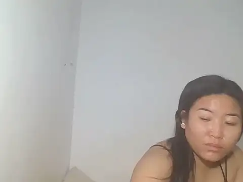 Zyeiii online show from August 6, 2026, 6:47 pm