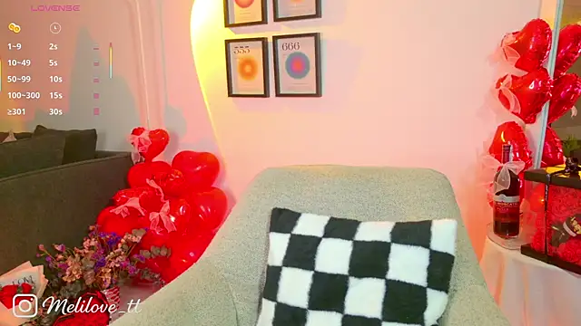 MelyTaylor  online show from February 15, 2026, 12:00 am