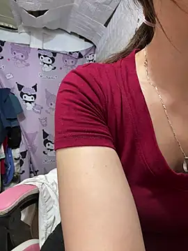 Adela-222 online show from June 26, 2026, 1:44 am