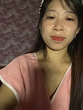 Snapshot of Mayly_lucky2 chatting on July 30, 2026, 1:43 pm Mayly lucky2 online show from July 30, 2026, 1:43 pm