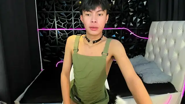 urtwinkbrixz online show from March 8, 2026, 5:11 am