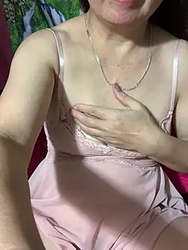 Snapshot of -Mery- chatting on July 9, 2026, 6:36 am -Mery- online show from July 9, 2026, 6:36 am