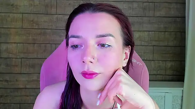 VanessaVienne online show from May 30, 2026, 4:12 pm