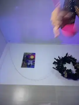 YaraXX1 online show from February 5, 2026, 4:08 am