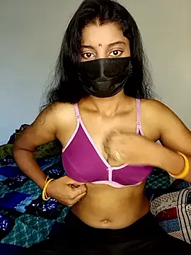 Erotic-Girl online show from May 16, 2026, 12:48 pm