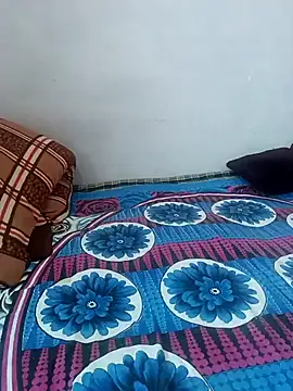 eddy girl online show from March 8, 2026, 6:17 am