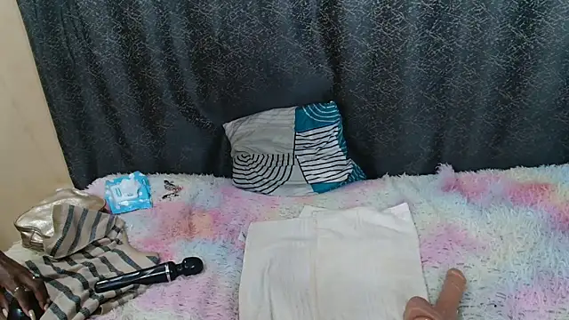 Snapshot of Amanda_April chatting on March 8, 2026, 2:04 am Amanda April online show from March 8, 2026, 2:04 am