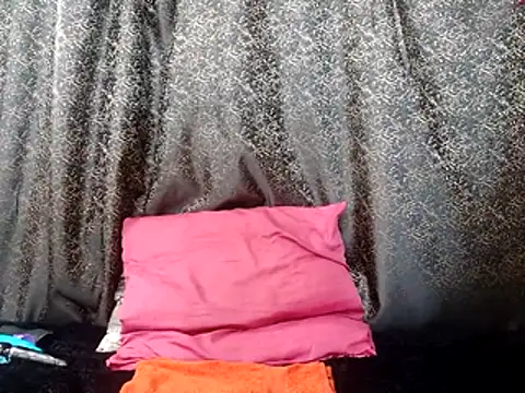 Amanda April online show from April 21, 2026, 5:41 pm