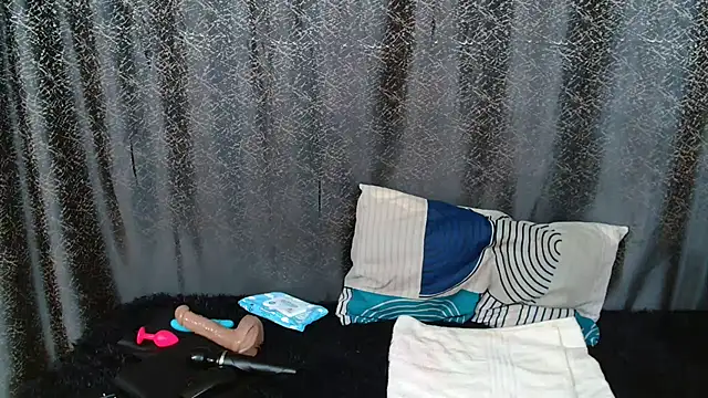 Snapshot of Amanda_April chatting on March 20, 2026, 7:04 pm Amanda April online show from March 20, 2026, 7:04 pm