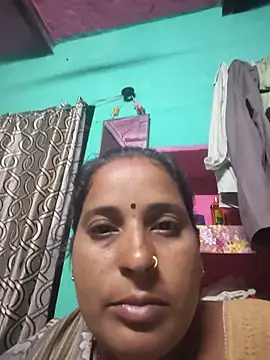 Snapshot of Reena_lodha chatting on June 17, 2026, 10:19 pm Reena lodha online show from June 17, 2026, 10:19 pm