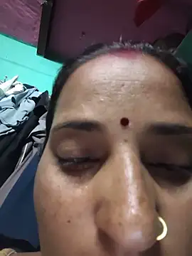 Snapshot of Reena_lodha chatting on May 24, 2026, 10:53 pm Reena lodha online show from May 24, 2026, 10:53 pm