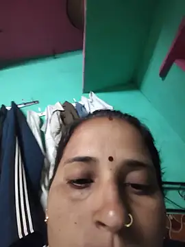 Snapshot of Reena_lodha chatting on June 4, 2026, 7:46 am Reena lodha online show from June 4, 2026, 7:46 am