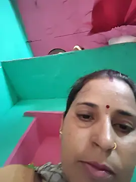Snapshot of Reena_lodha chatting on June 11, 2026, 7:27 am Reena lodha online show from June 11, 2026, 7:27 am