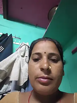 Snapshot of Reena_lodha chatting on June 11, 2026, 10:51 pm Reena lodha online show from June 11, 2026, 10:51 pm