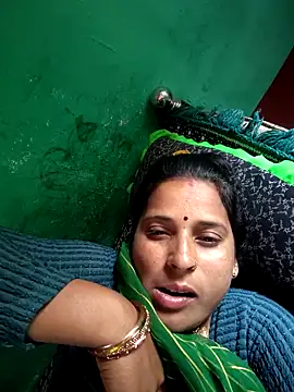 Snapshot of Reena_lodha chatting on May 7, 2026, 7:56 am Reena lodha online show from May 7, 2026, 7:56 am