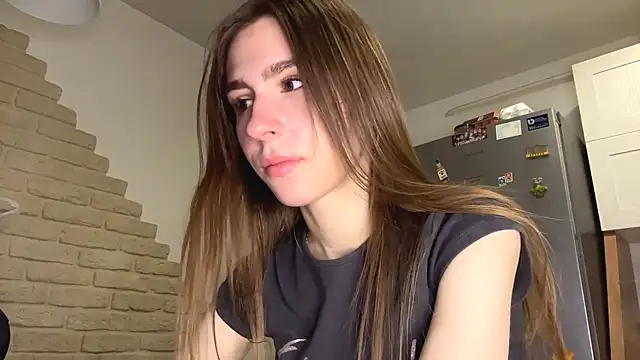 Snapshot of ElsieKuhlmann chatting on March 1, 2026, 4:12 am ElsieKuhlmann online show from March 1, 2026, 4:12 am