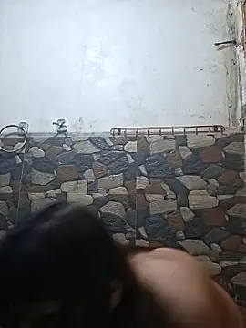 Seductive Two0205 online show from April 12, 2026, 6:33 pm