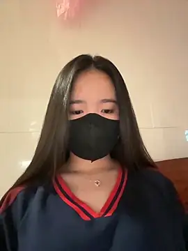 Snapshot of Gwen879 chatting on March 23, 2026, 12:22 am Gwen879 online show from March 23, 2026, 12:22 am