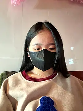 Snapshot of Gwen879 chatting on January 12, 2026, 1:12 am Gwen879 online show from January 12, 2026, 1:12 am