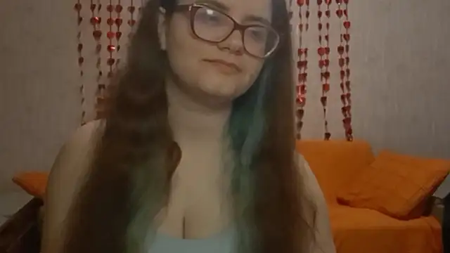 Miyabeee online show from March 9, 2026, 4:27 am