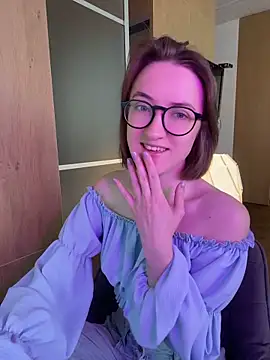 Persephone Kore online show from May 7, 2026, 4:21 pm