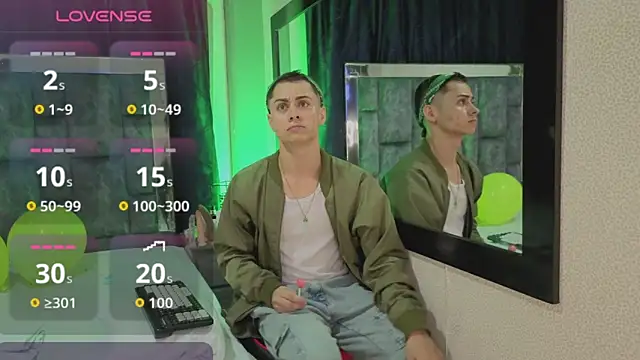 LeoMonnroe online show from March 16, 2026, 7:27 pm