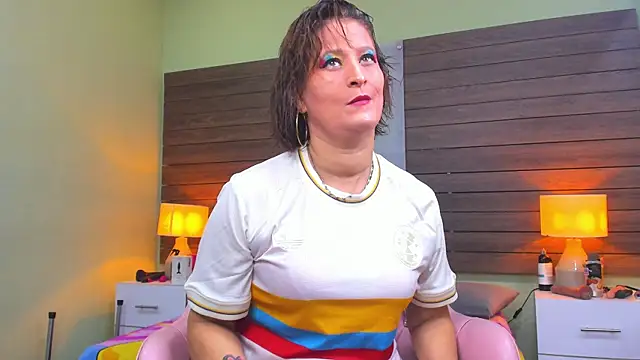 Snapshot of Hadde_multisquirt chatting on June 23, 2026, 12:25 pm Hadde multisquirt online show from June 23, 2026, 12:25 pm