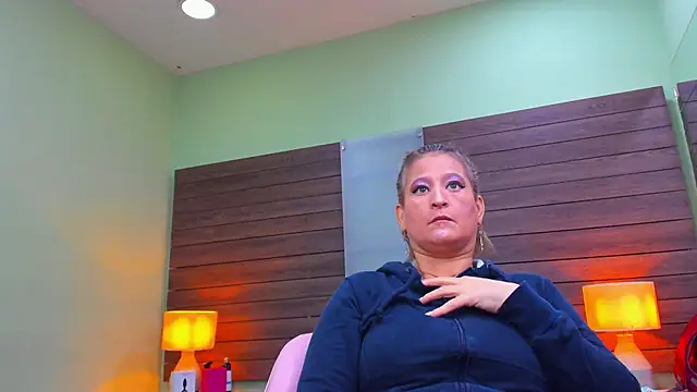 Hadde multisquirt online show from April 29, 2026, 12:09 pm