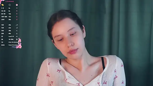 Snapshot of MargeLefevers chatting on April 5, 2026, 6:42 am MargeLefevers online show from April 5, 2026, 6:42 am