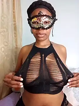 Snapshot of CreamyCupCake_96 chatting on July 26, 2026, 6:59 pm CreamyCupCake 96 online show from July 26, 2026, 6:59 pm
