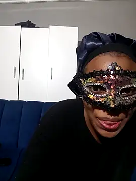 CreamyCupCake 96 online show from April 29, 2026, 6:03 pm