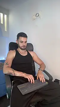 Snapshot of Apolo_lux1 chatting on March 10, 2026, 10:14 pm Apolo lux1 online show from March 10, 2026, 10:14 pm