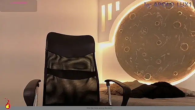 Apolo lux1 online show from July 24, 2026, 7:54 pm