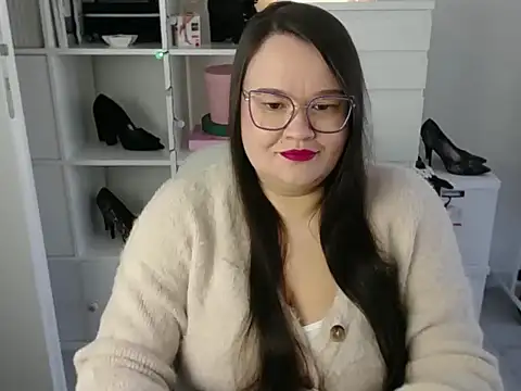 HollyDanceSoul online show from March 7, 2026, 7:26 am