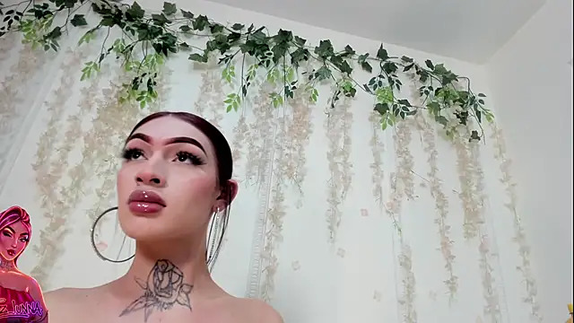 lizz lunna online show from July 16, 2026, 11:35 pm