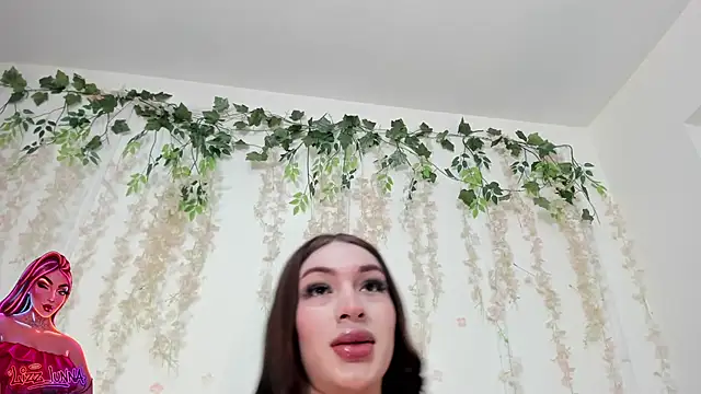 lizz lunna online show from June 23, 2026, 8:07 pm