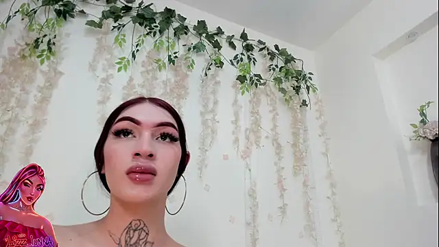 lizz lunna online show from July 17, 2026, 7:11 pm