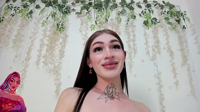 lizz lunna online show from June 16, 2026, 8:42 pm