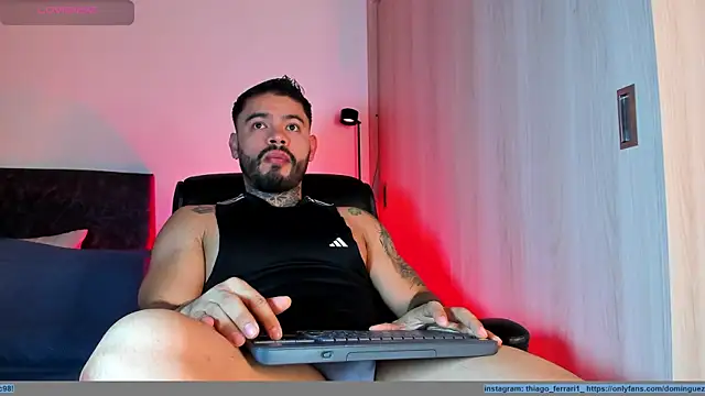 thiago ferrari  online show from April 4, 2026, 12:06 am