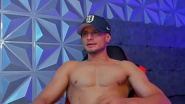 Adonys Lewis  online show from July 17, 2026, 7:38 am
