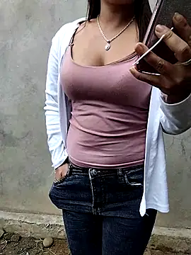 waaini99 online show from February 3, 2026, 6:51 am