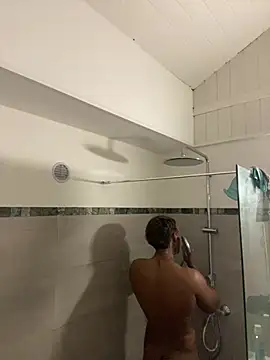 Snapshot of Axel_black10 chatting on March 14, 2026, 3:18 pm Axel black10 online show from March 14, 2026, 3:18 pm