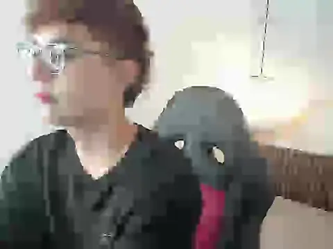 ReneePaz online show from January 12, 2026, 6:15 pm