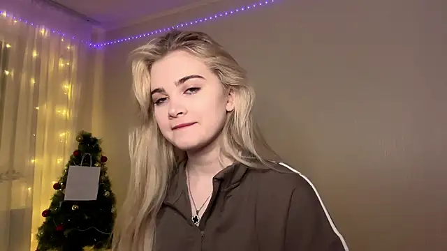 KariJarecke online show from January 13, 2026, 1:04 pm