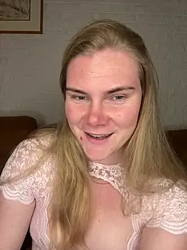 Snapshot of SexyBlondJoanna chatting on March 4, 2026, 6:59 pm SexyBlondJoanna online show from March 4, 2026, 6:59 pm