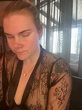 Snapshot of SexyBlondJoanna chatting on March 2, 2026, 10:11 am SexyBlondJoanna online show from March 2, 2026, 10:11 am